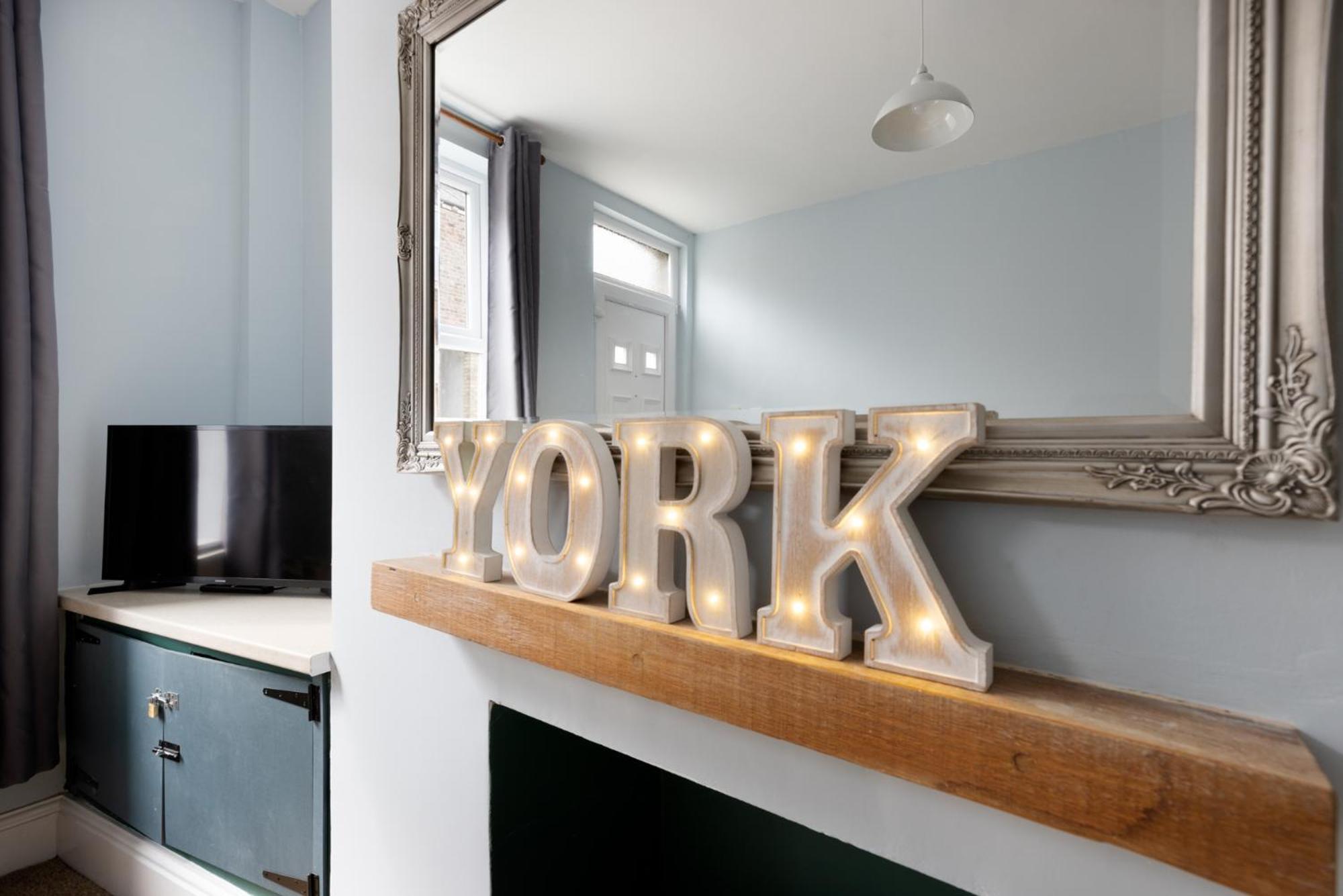 Ebor Place - Stunning Period With Free Parking York
